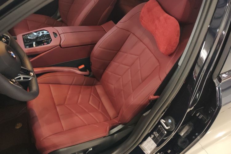 宝马5系 2026款 530Li 领先型 M运动套装局部细节19