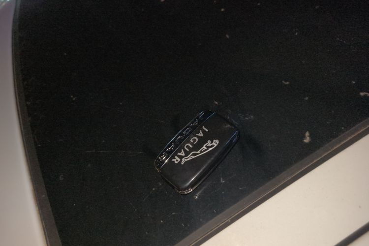 捷豹XEL 2018款 2.0T 250PS 尊享版中控内饰11