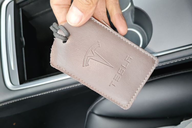 特斯拉 Model Y 2022款 后轮驱动版中控内饰11