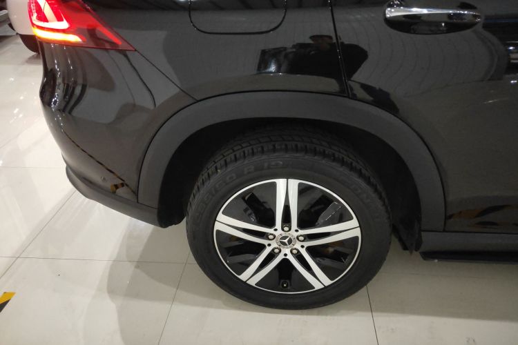 奔驰GLE 2020款 GLE 350 4MATIC 动感型车身外观6008