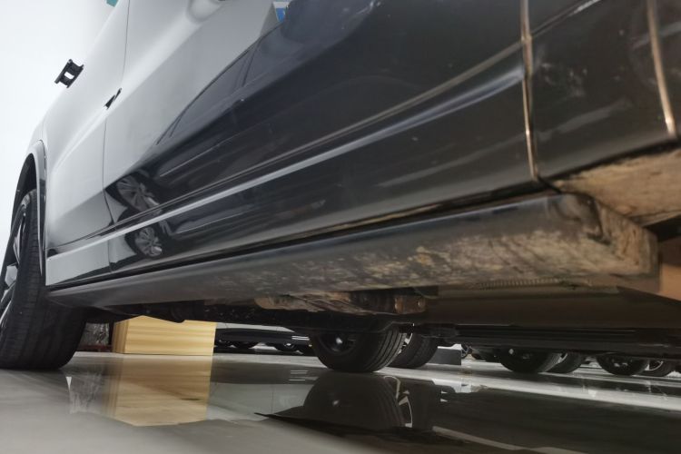 理想汽车 理想L8 2023款 Pro局部细节9001