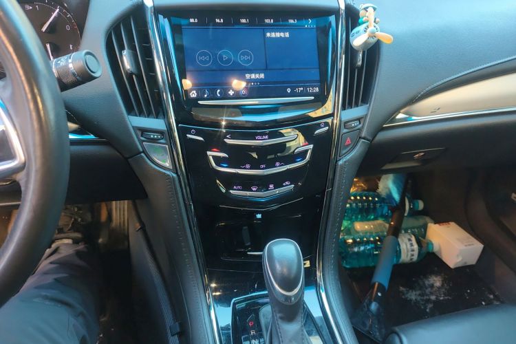 凯迪拉克ATS-L 2017款 28T 时尚型中控内饰16