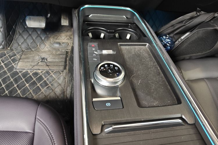 福特 蒙迪欧 2023款 EcoBoost 245 至尊型中控内饰18