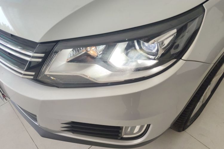 大众 途观 2013款 1.8TSI 自动两驱舒适版车身外观36