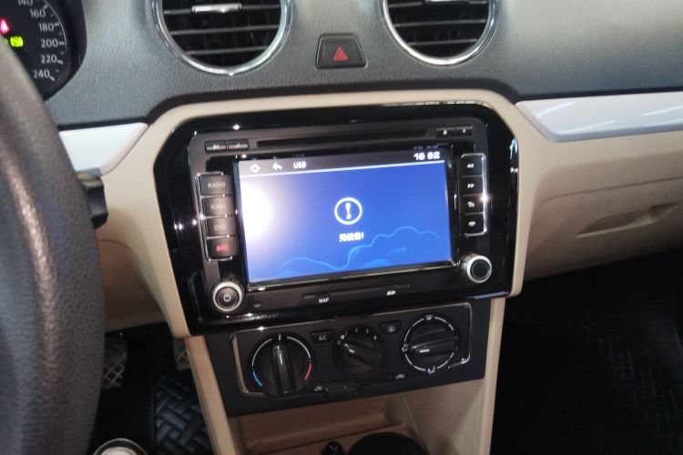 大众 捷达 2013款 1.6L 自动舒适型局部细节16