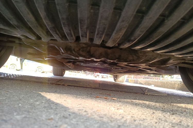 奔驰E级 2012款 E 300 L 优雅型局部细节9008