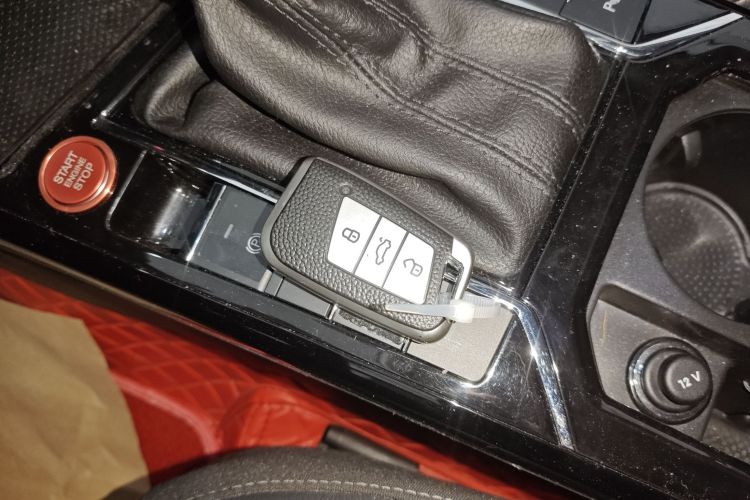 大众 帕萨特 2020款 330TSI 精英版 国VI中控内饰7001