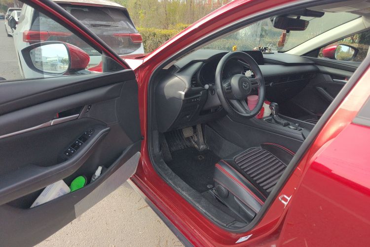 马自达3 昂克赛拉 2020款 1.5L 自动质美版中控内饰20