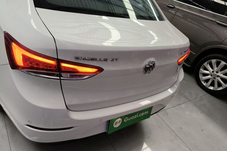 别克 英朗 2019款 18T 自动互联精英型 国VI车身外观6