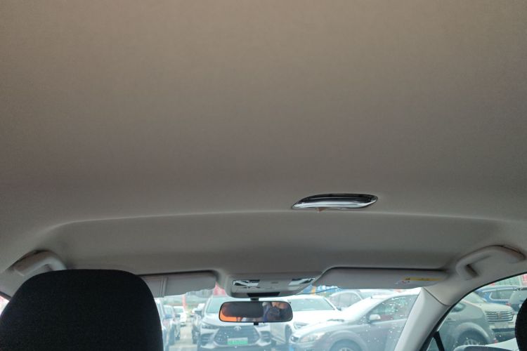 斯巴鲁 力狮 2020款 改款 2.5i 全驱风尚版中控内饰22