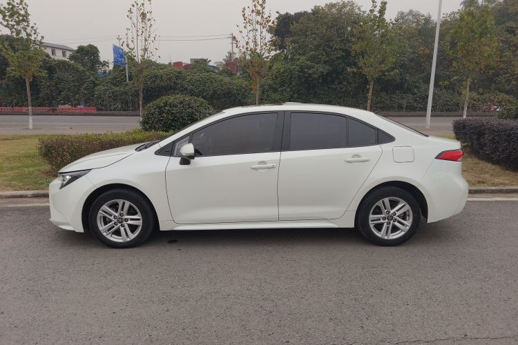 丰田 雷凌 2019款 185T CVT豪华版 国VI车身外观4