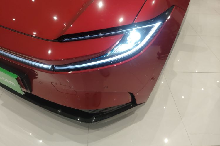 丰田bZ5 2025款 550 PRO智行版局部细节36