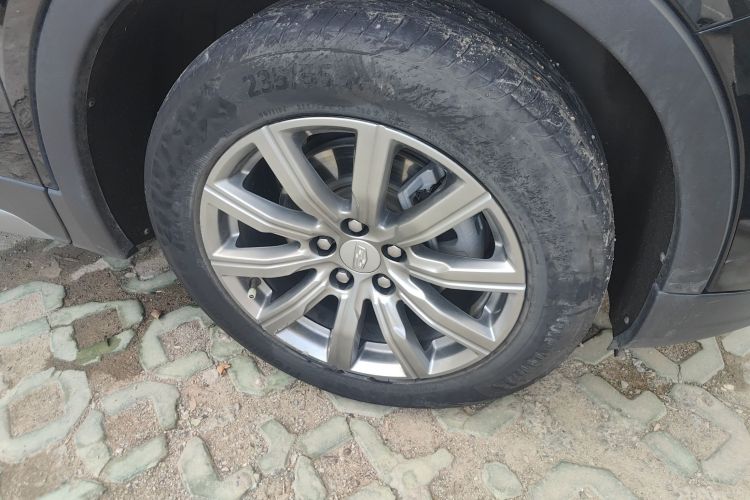 凯迪拉克XT4 2021款 28T 两驱豪华型车身外观6001