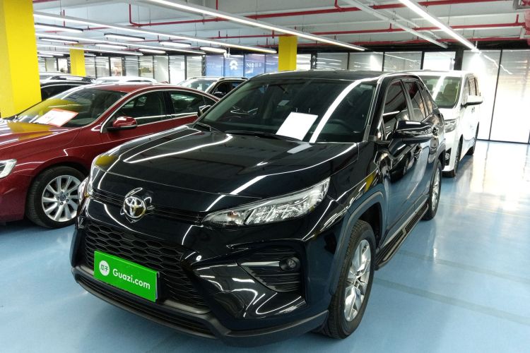 丰田 威兰达 2023款 2.0L CVT两驱领先版车身外观1