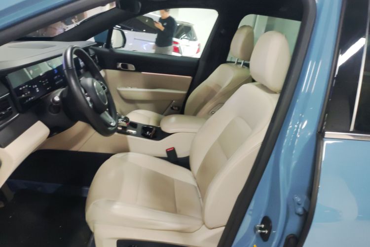 理想汽车 理想ONE 2021款 增程6座版局部细节19