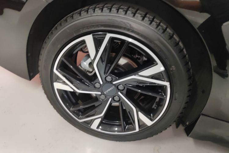 领克03 2023款 1.5TD DCT劲Pro车身外观6008