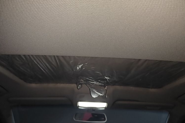 奥迪A4L 2013款 35 TFSI 自动标准型局部细节22