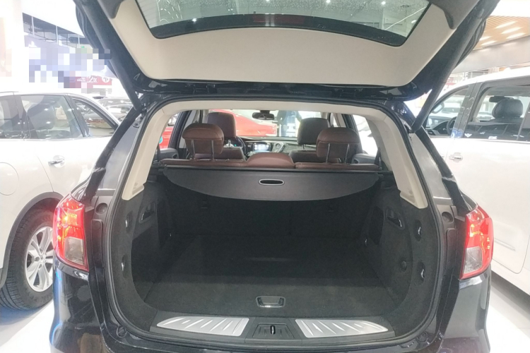 别克 昂科威 2014款 28T 四驱全能运动旗舰型机舱底盘23