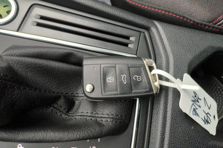 大众 朗逸 2024款 300TSI DSG星空满逸版中控内饰11