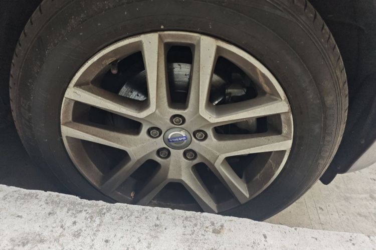 沃尔沃XC60 2017款 T5 智行升级版车身外观10