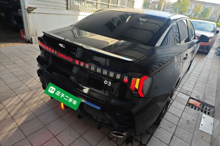 领克03 2025款 1.5TD DCT冠军版Pro车身外观7