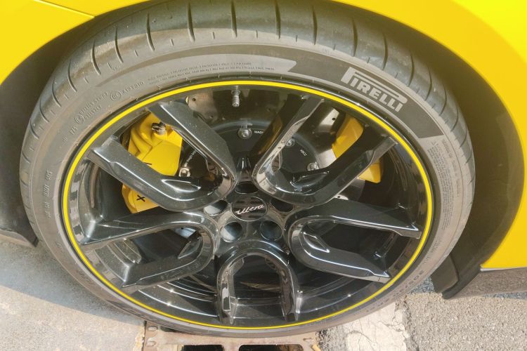 小米汽车 小米SU7 Ultra 2025款 Ultra车身外观6008