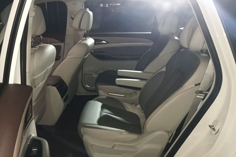 东风风行 风行游艇 2022款 1.5T DCT追风版中控内饰7004