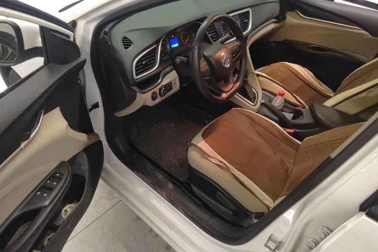 别克 英朗 2015款 15N 自动进取型中控内饰7003