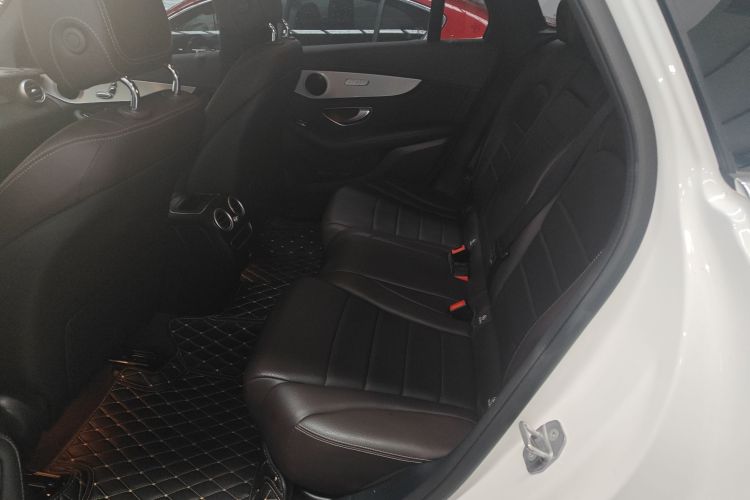 奔驰GLC 2020款 改款 GLC 260 L 4MATIC 动感型中控内饰7004