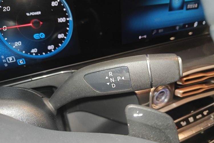 奔驰EQC 2022款 改款 EQC 350 4MATIC局部细节18