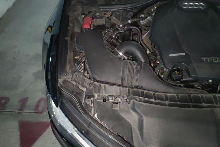 奥迪A6L 2016款 TFSI 技术型局部细节9006