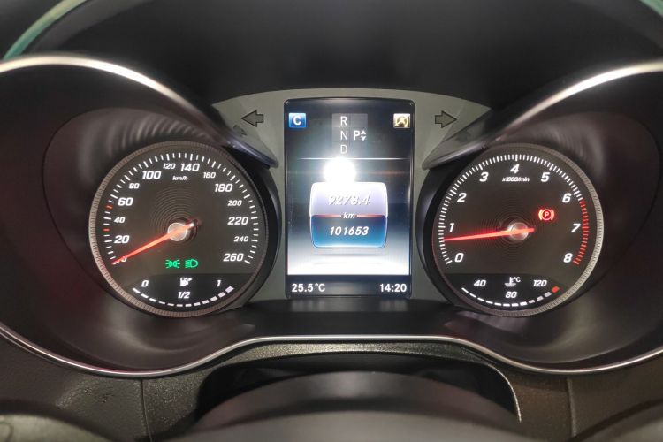 奔驰GLC轿跑 2017款 GLC 200 4MATIC 轿跑SUV局部细节14