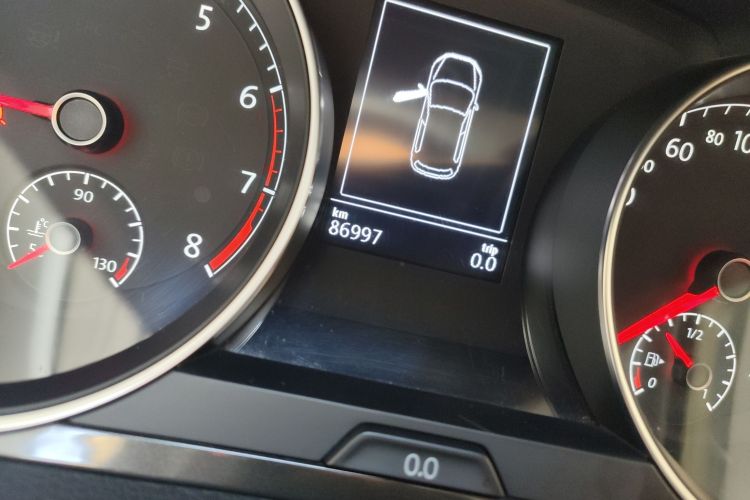 大众 高尔夫 2018款 1.6L 自动舒适型中控内饰15