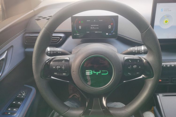 比亚迪 海鸥 2025款 305km 活力版中控内饰13