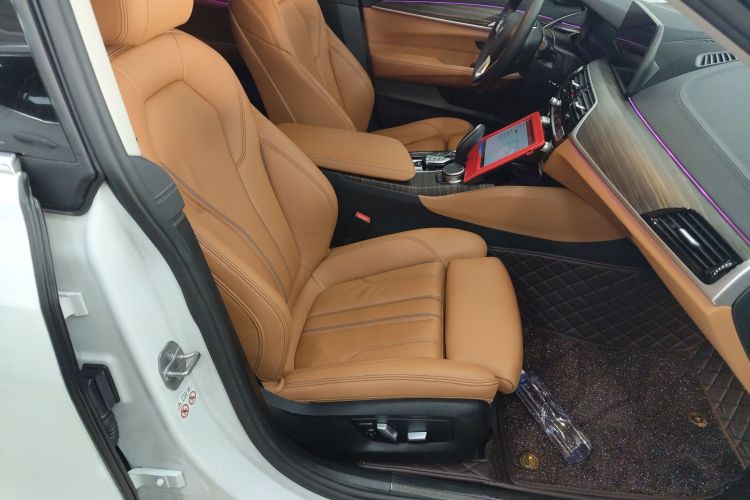 宝马6系GT 2021款 改款 630i 豪华设计套装局部细节41