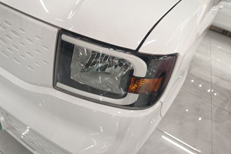 凌宝汽车 凌宝uni 2022款 超甜版局部细节36