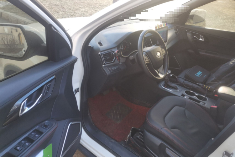 一汽 森雅R7 2017款 1.6L 自动智能型中控内饰20