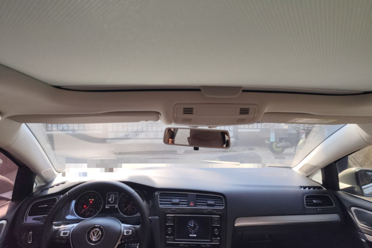 大众 高尔夫 2018款 1.6L 自动舒适型中控内饰22