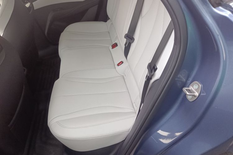 比亚迪 海豹06新能源 2025款 EV 545KM旗舰型中控内饰21