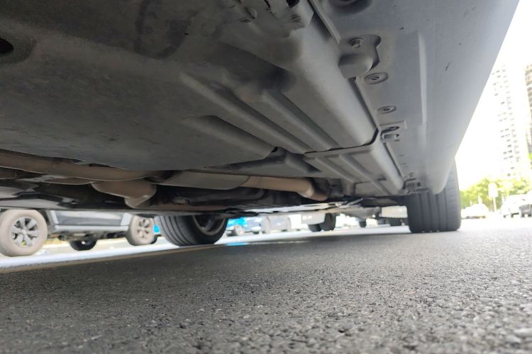 宝马X6 2010款 4.4T 混合动力版局部细节9002