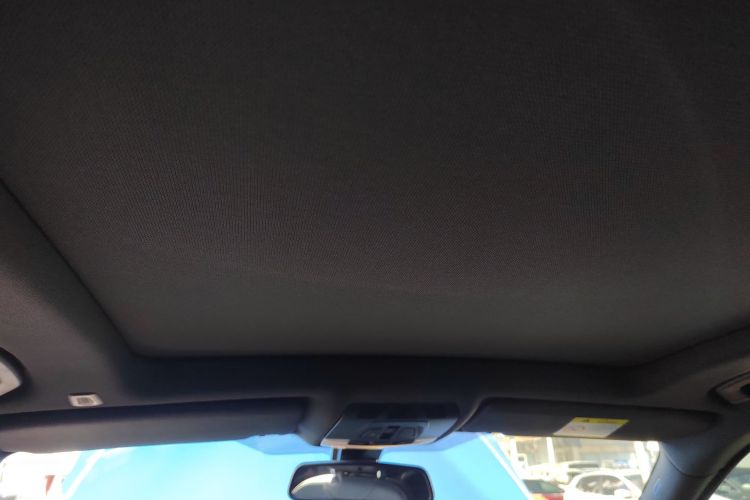 宝马3系GT 2018款 320i M运动型中控内饰22