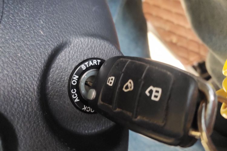 江淮瑞风 瑞风M3 2019款 创客版 1.8L 豪华型中控内饰7001