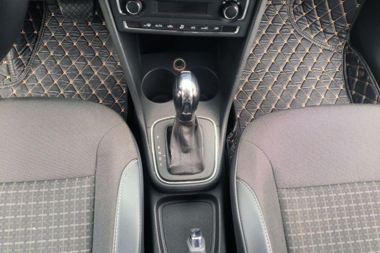 大众 Polo 2014款 1.6L 自动舒适版局部细节18