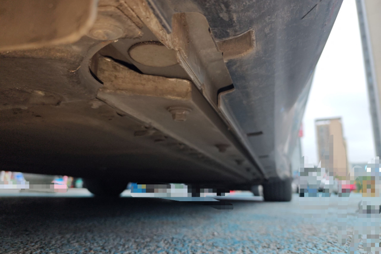 岚图汽车 岚图追光 2023款 四驱标准版局部细节9002