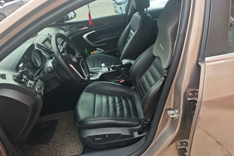 别克 君威 2014款 1.6T 时尚技术型中控内饰19