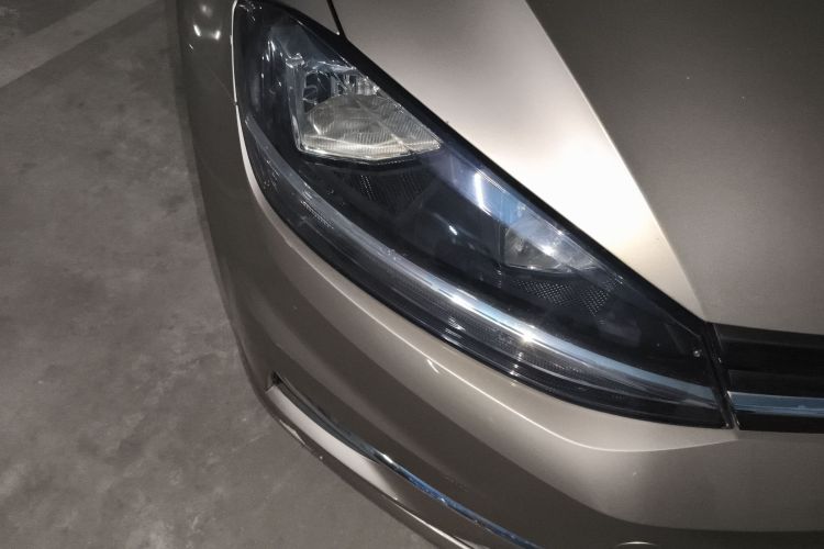 大众 高尔夫 2018款 230TSI 自动舒适型车身外观6006