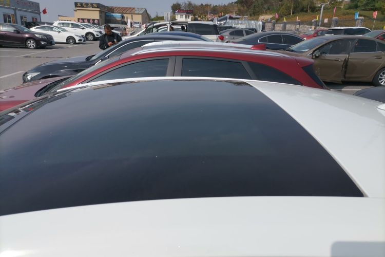 福特 福克斯 2021款 三厢 EcoBoost 180 自动锋潮型局部细节57