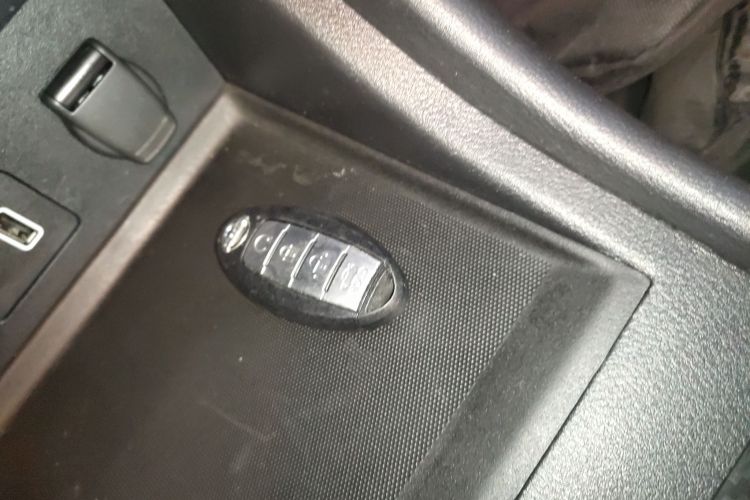 日产 轩逸 2021款 1.6L XL CVT悦享版中控内饰7001