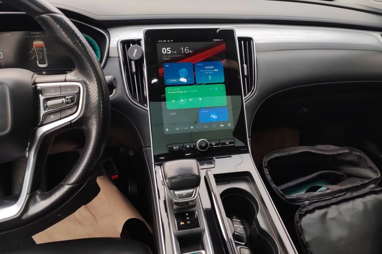 飞凡汽车 飞凡ER6 2021款 新动版 620km 智享版中控内饰16