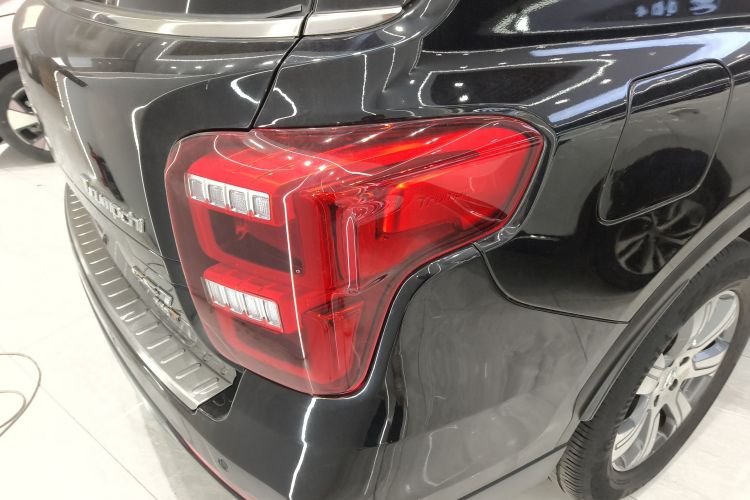 广汽传祺 传祺GS7 2017款 320T 两驱豪华智联型车身外观6006